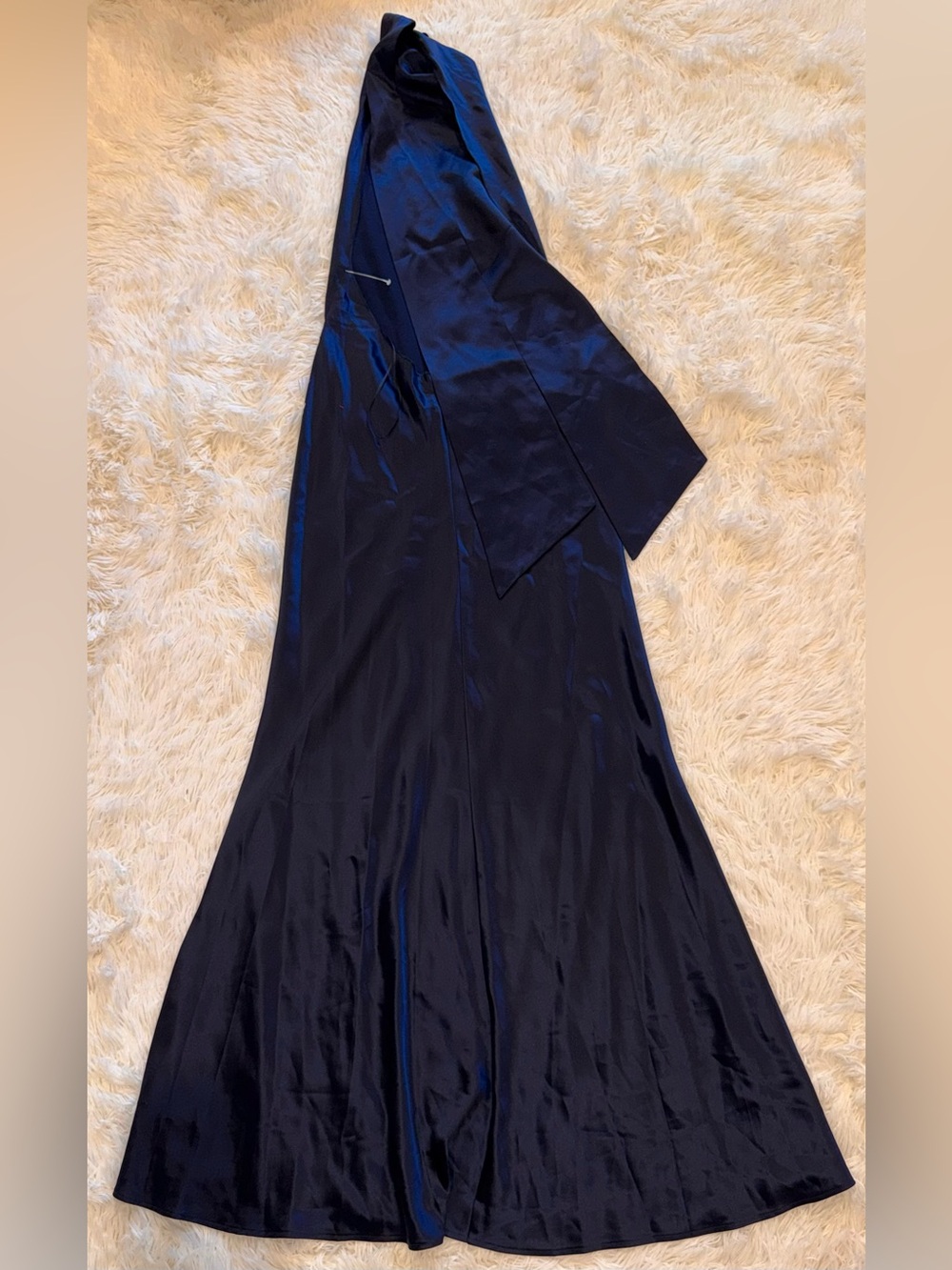 NEW anthropology SAU LEE Penelope High Neck Backless Satin Gown navy blue Sz 8 - Picture 9 of 12